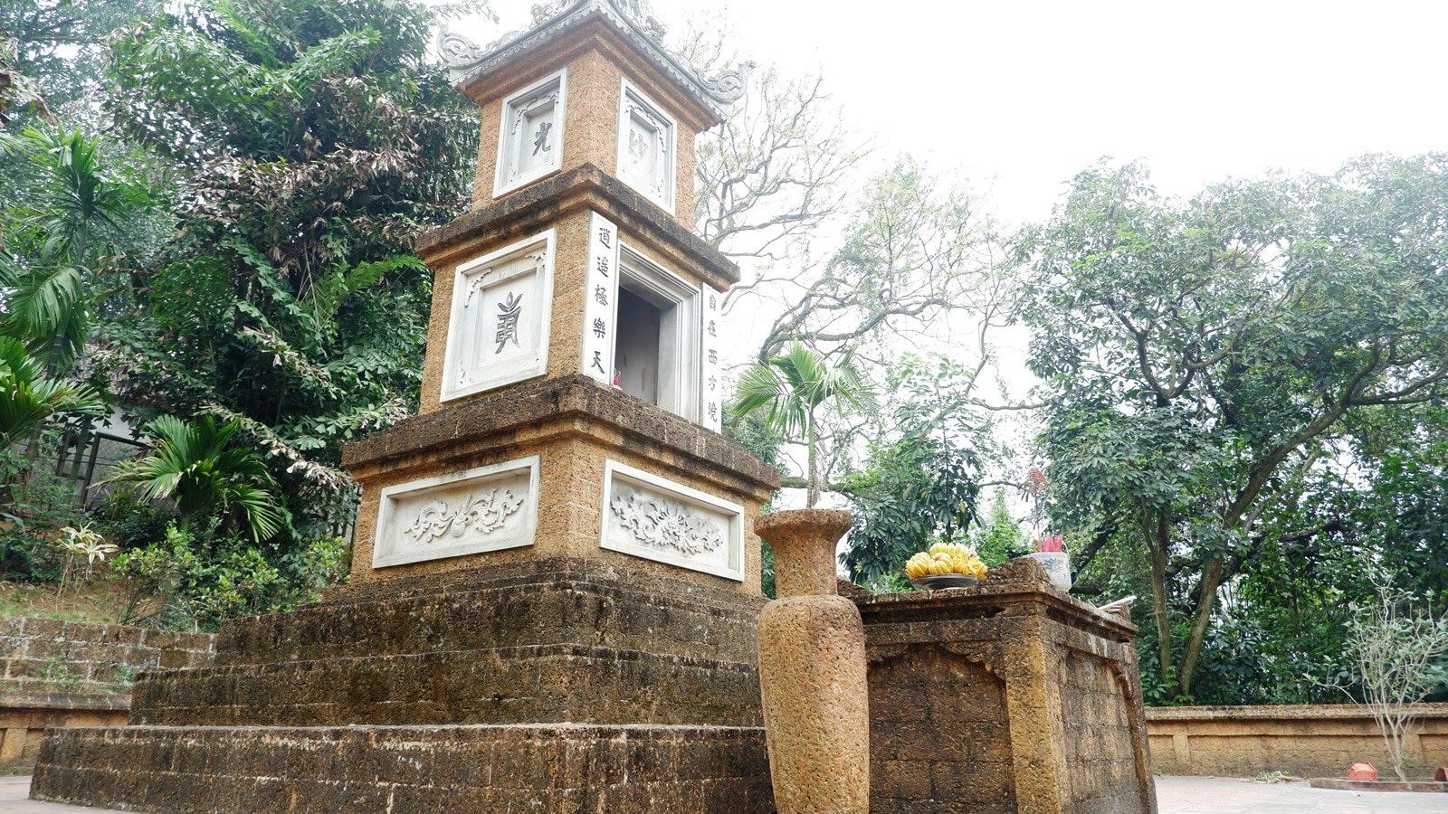 Cycle Tour Hanoi Thay Tay Phuong Pagoda 1 Day